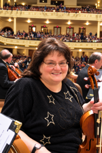 Carol Hutter teaches Violin and Viola lessons at the Red Barn Music School in Amherst Massachusetts